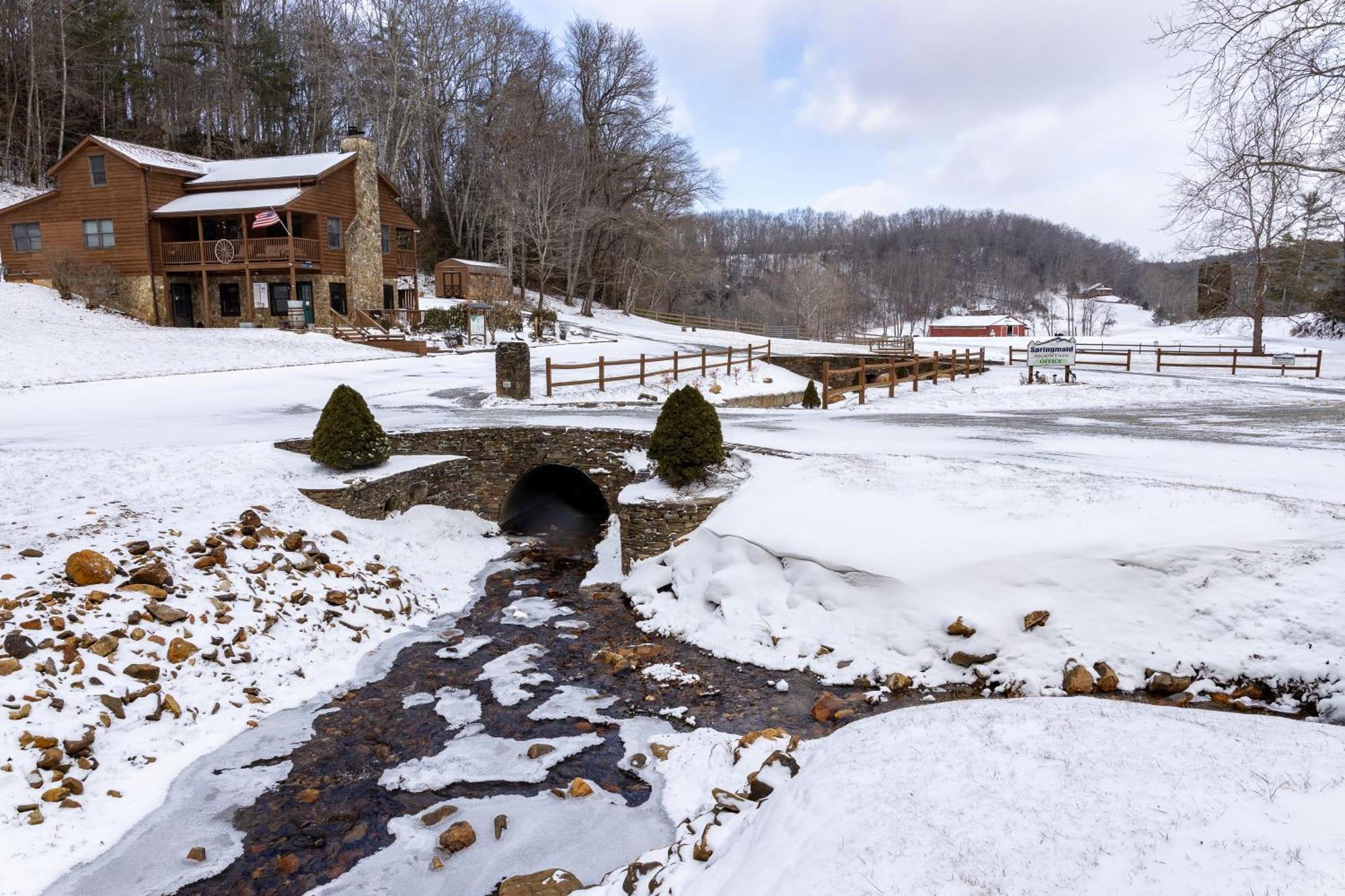 Villa Springmaid Mountain Spruce Pine Esterno foto